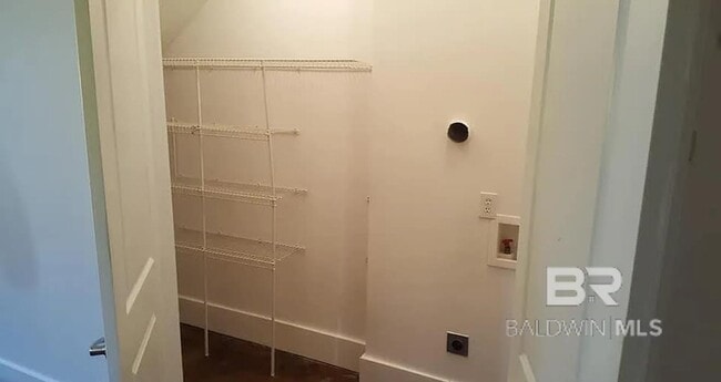 Building Photo - 109 Cody Ln