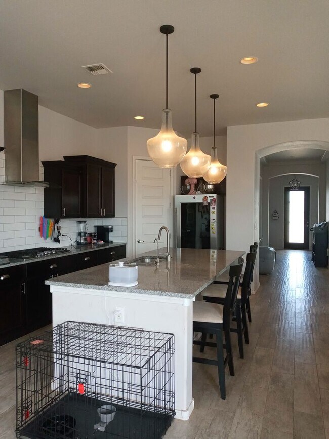 Building Photo - FOUR BEDROOM-SINGLE STORY-RIO RANCHO