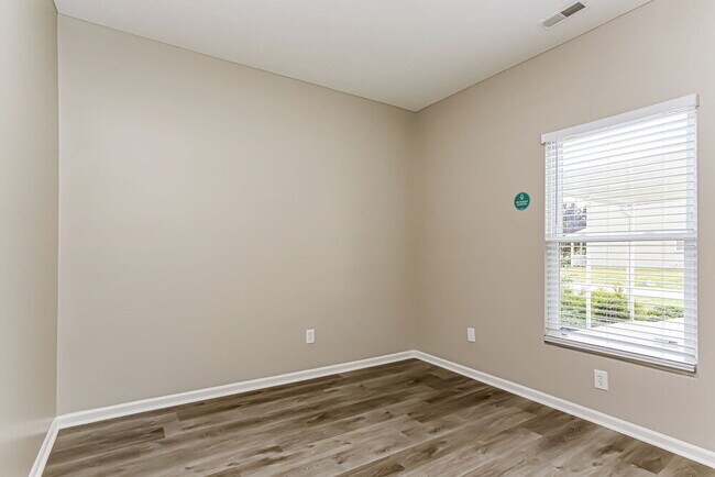 Building Photo - 6117 Bristol Ridge Dr