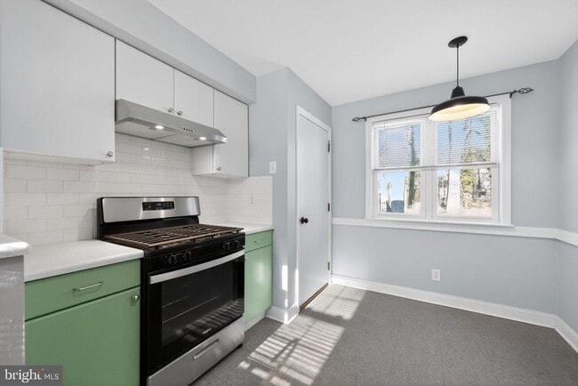 Building Photo - 109 W Park Blvd