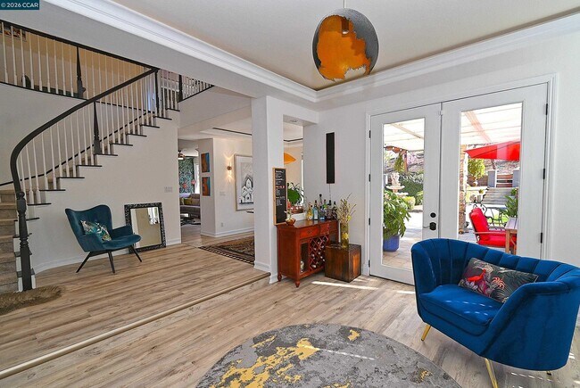 Building Photo - 829 Deer Spring Cir