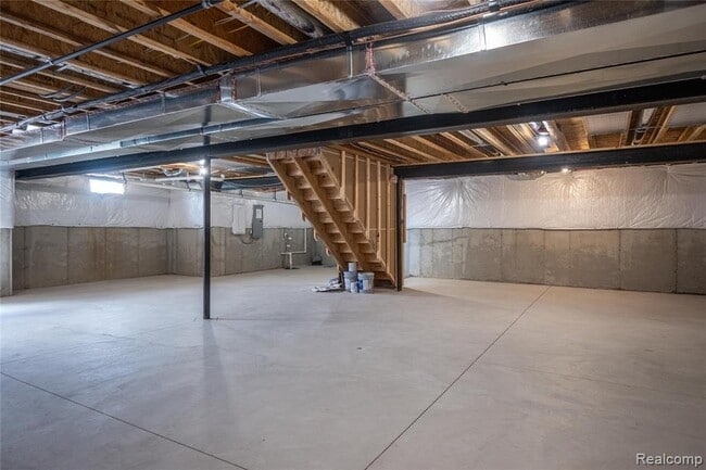 Building Photo - 5344 Birch Dr