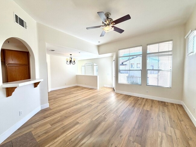 Building Photo - Stylish 2-Bedroom Condo in Gated Community with Balcony & Amenities