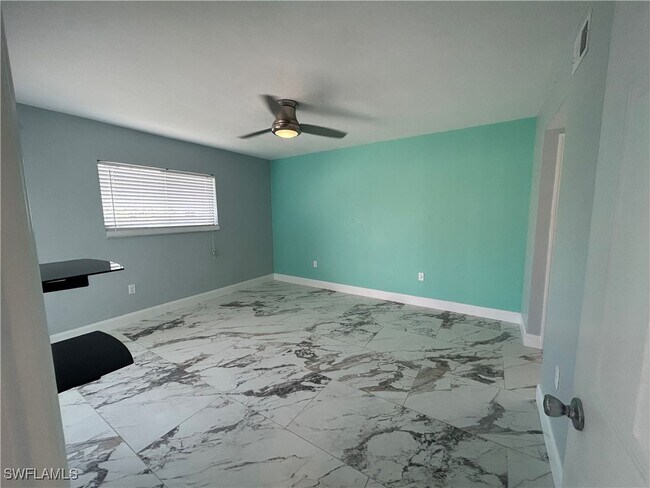 Building Photo - 2346 Naples Trace Cir