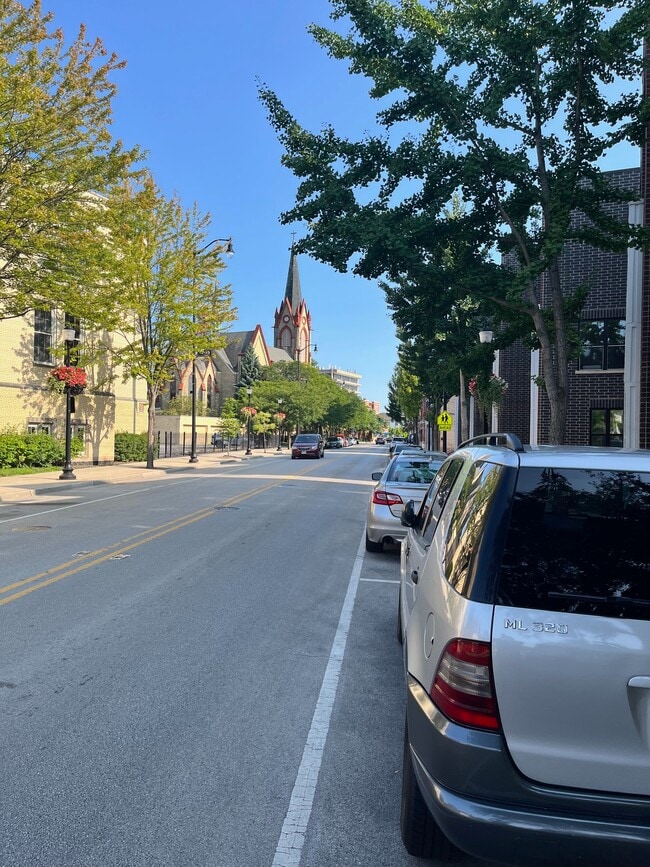 Building Photo - 8146 Lincoln Ave