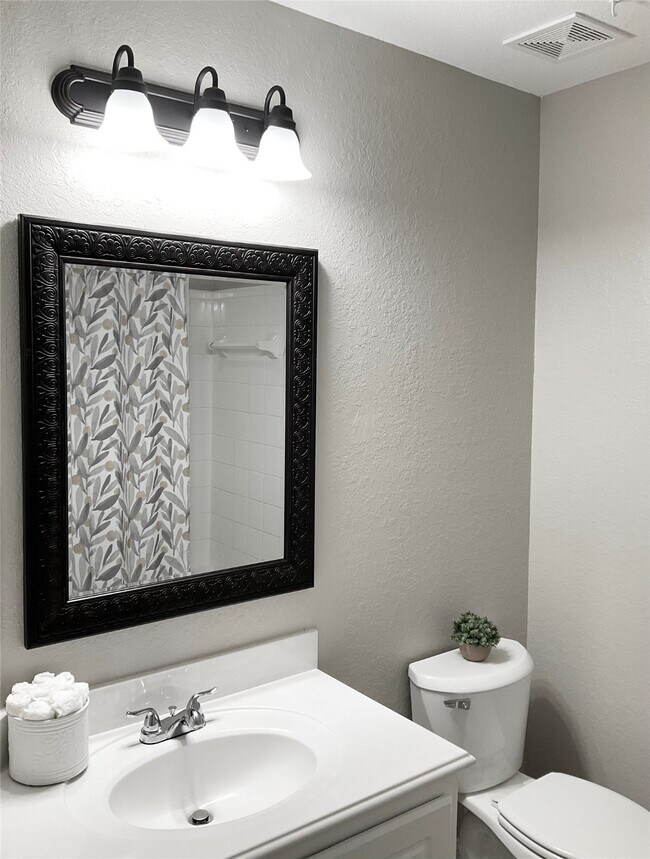 Building Photo - 43 N Merryweather Cir