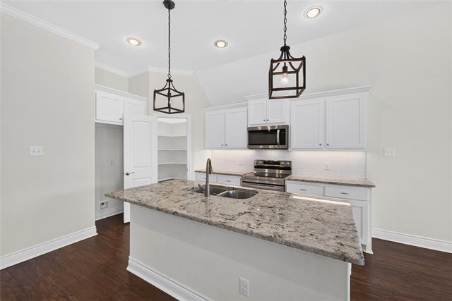 Building Photo - 8507 Christie Ln