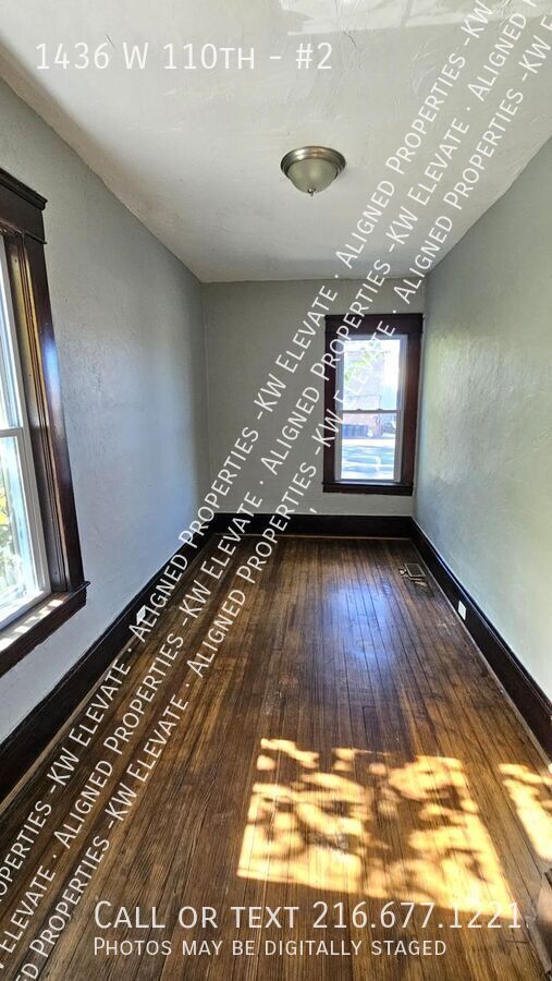 Building Photo - 1436 W 110th-#2