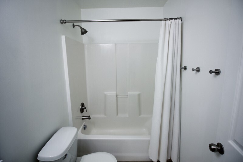 Building Photo - 625 E 200 S