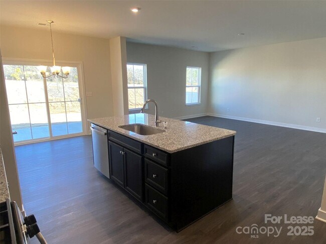 Building Photo - 10460 Dalton Woods Ct NW