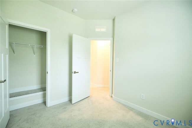 Building Photo - 11190 Winding Brook Terrace Dr