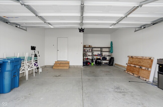 Building Photo - 16067 Loire Valley Dr