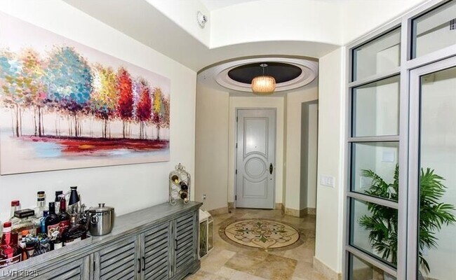 Building Photo - 9101 Alta Dr