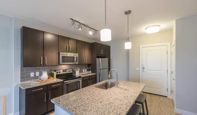 Building Photo - 2 bedroom in Dallas TX 75238