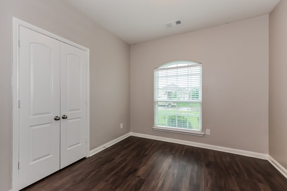 Building Photo - 4144 Tower Ln