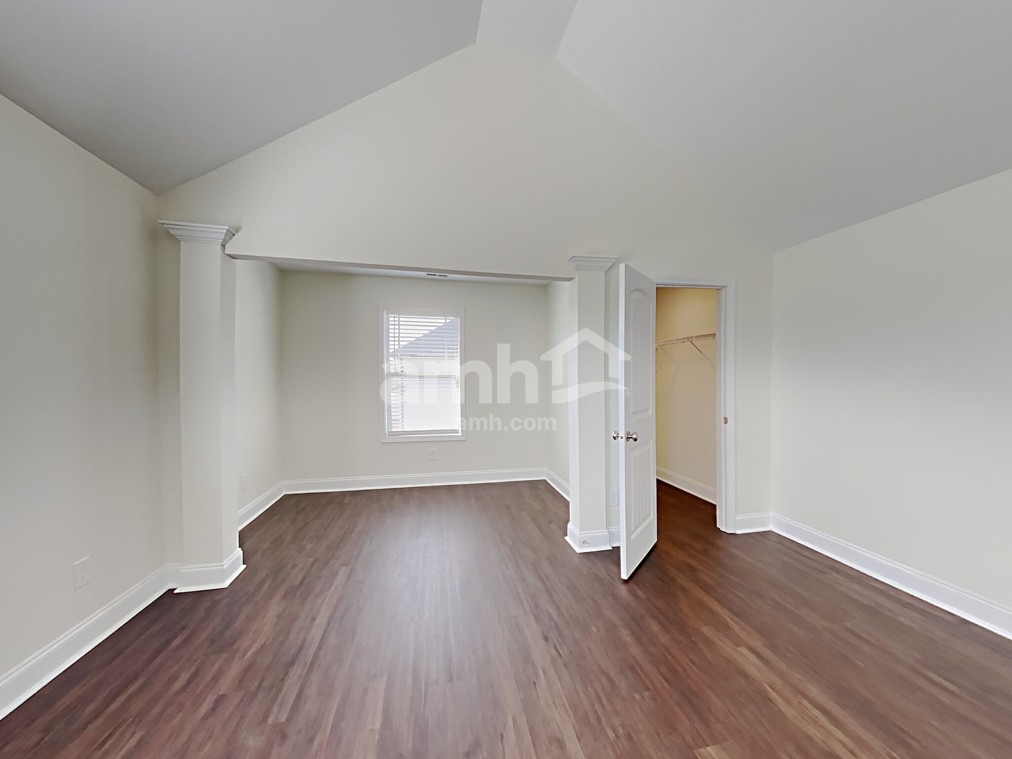 Building Photo - 2312 Pathfinder Dr