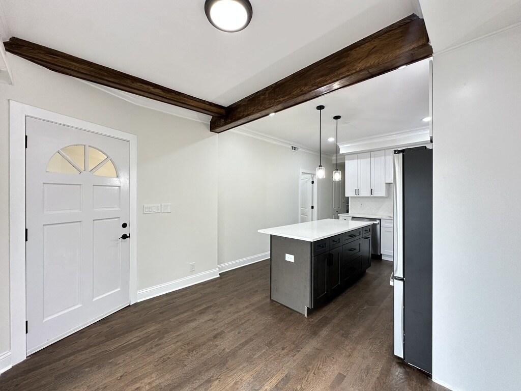 Building Photo - 2317 N Keeler Ave