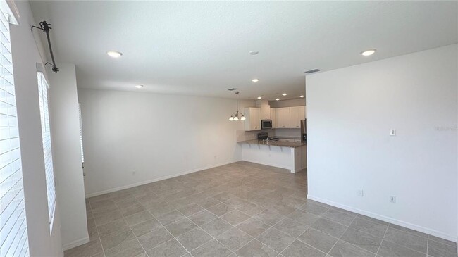 Building Photo - 2327 Garden Belle Dr