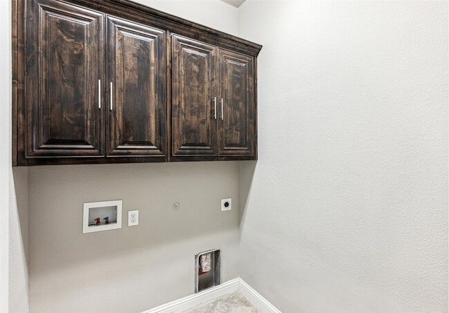 Building Photo - 16433 Stillhouse Hollow Ct