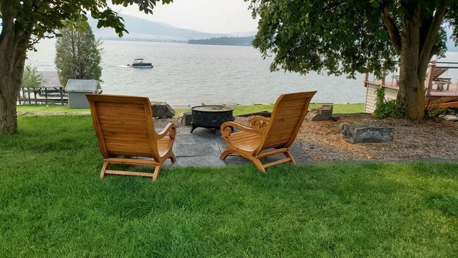 Building Photo - Lake Front Property with Orchard--Desired lease October 1st, 2026 thru May 31st 2027 (some flexib...