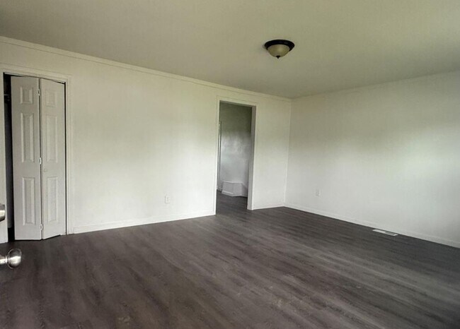 Building Photo - For Lease
