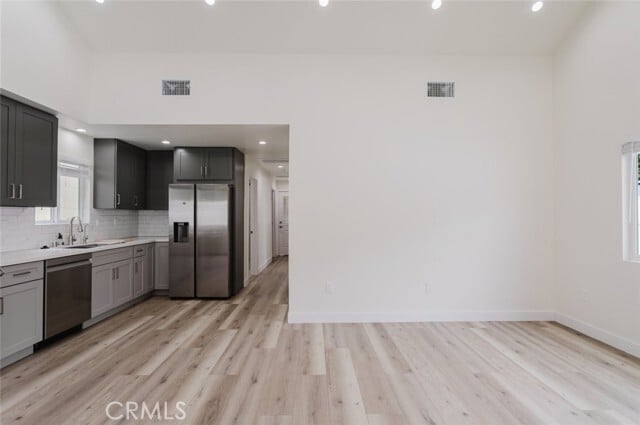 Building Photo - 516 South St