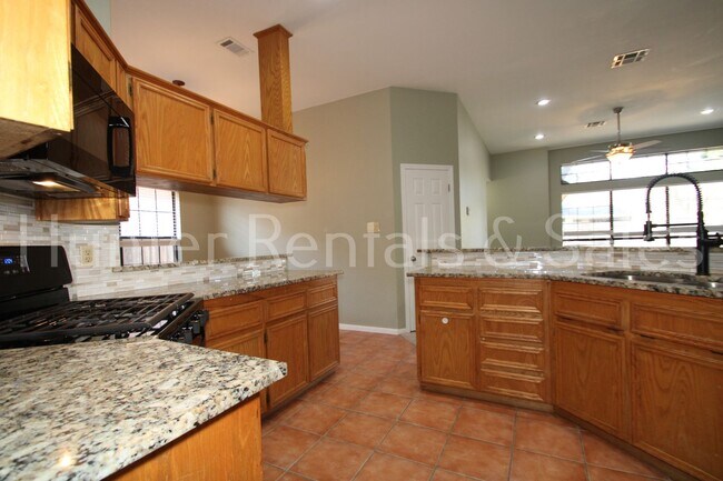 Building Photo - Sweet Like Honey!