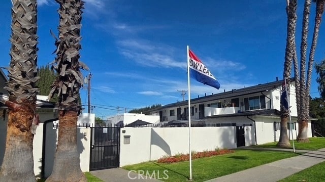 Building Photo - 1803 W Sumac Ln