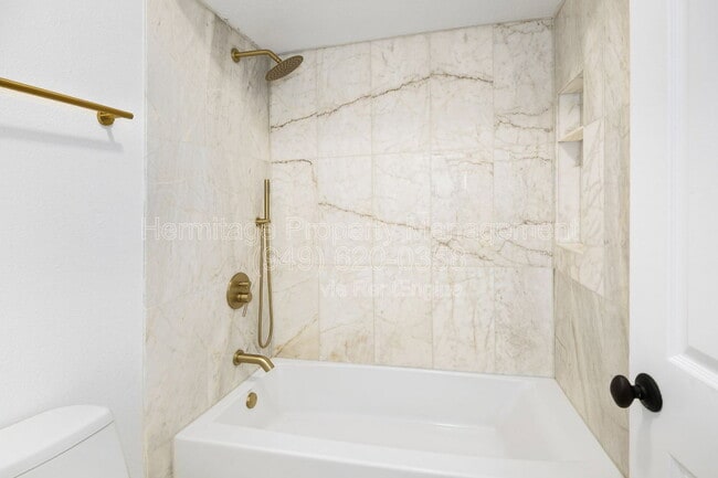 Building Photo - 28142 Ambar