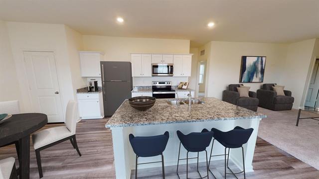 Building Photo - 6076 Mojave Dr