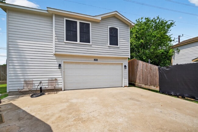Building Photo - 3206 Arbor St