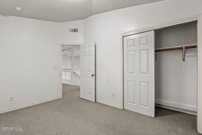 Building Photo - 1476 Luz De Sol Dr