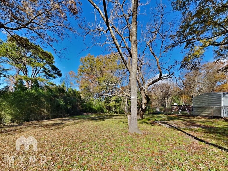 Building Photo - 536 Garst Dr