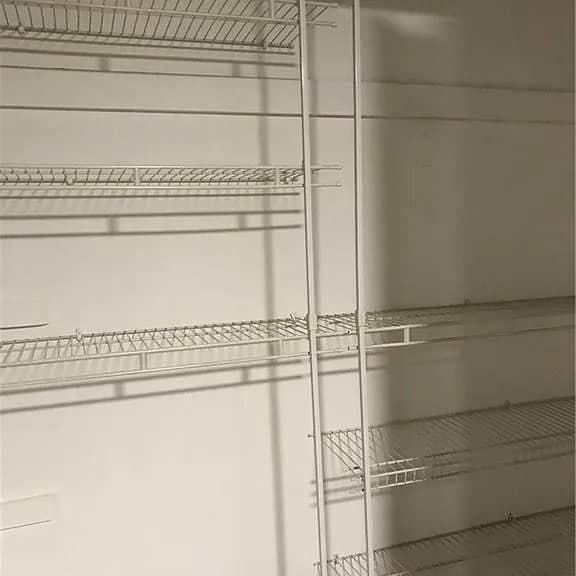 Building Photo - 5775 W Hastings Arch