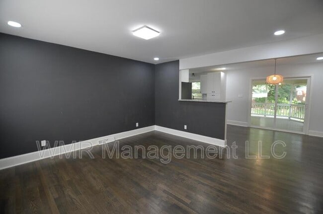 Building Photo - 1820 Windham Pl