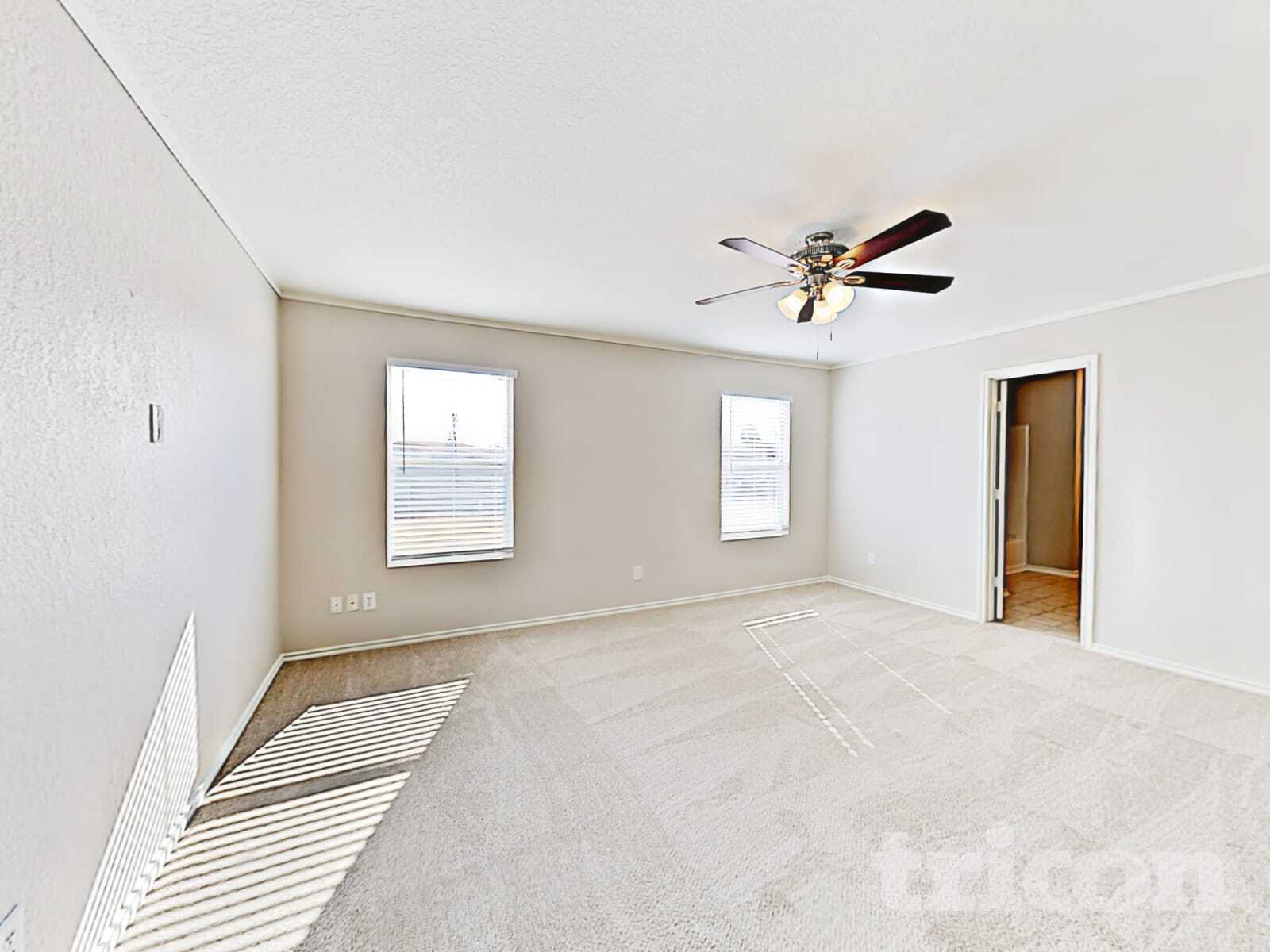 Building Photo - 9722 Amber Cove
