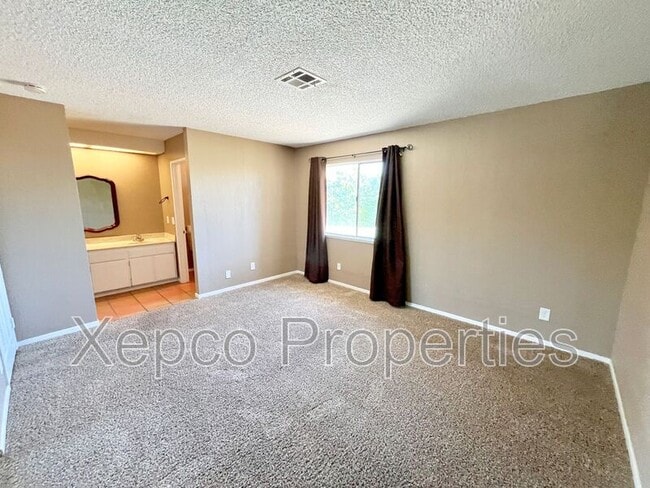 Building Photo - 77304 Ohio Ct