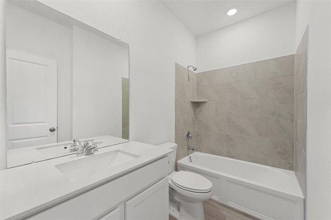 Building Photo - 10351 Woodhill Spa Ln