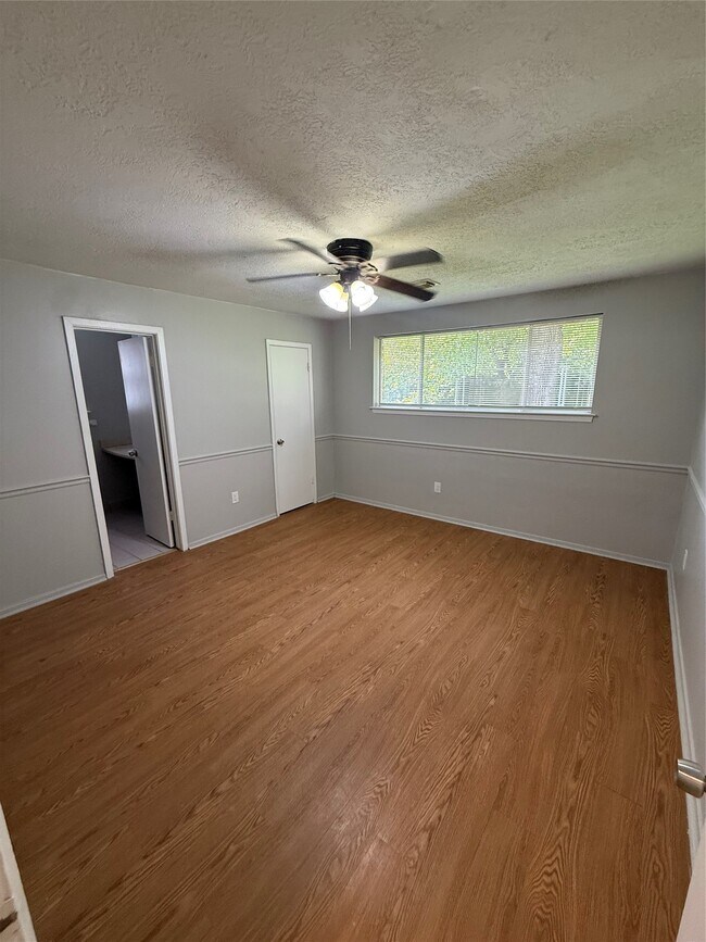 Building Photo - 403 Brandywyne Dr