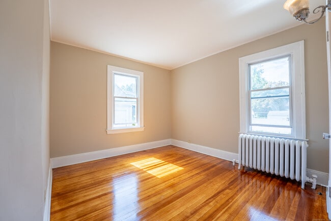 Building Photo - 45 Boulanger Ave