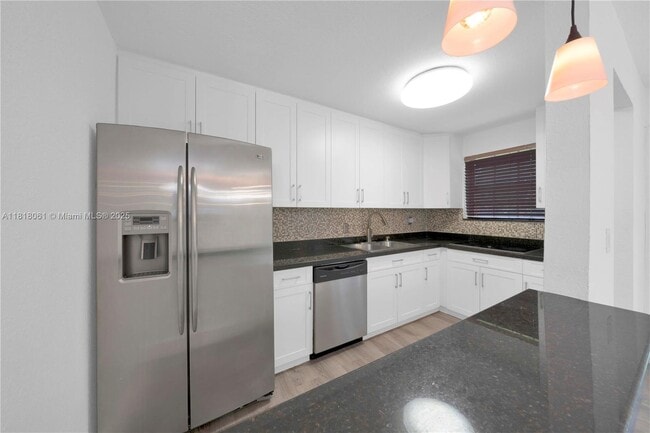 Building Photo - 1531 NW 81st Ave