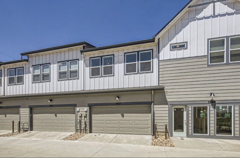 Building Photo - 2741 Spring Creek Cir