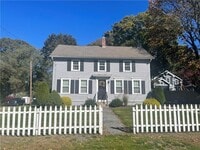 Building Photo - 487 Ten Rod Rd