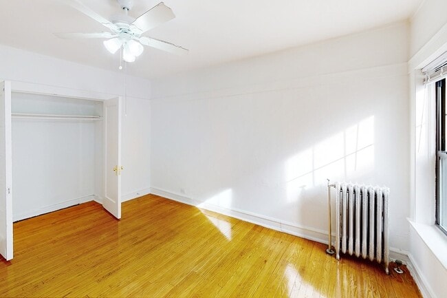 Floorplan - 5202-5210 S. Cornell Avenue