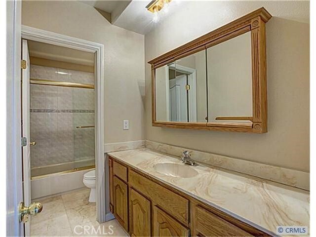 Building Photo - 9351 Russell St