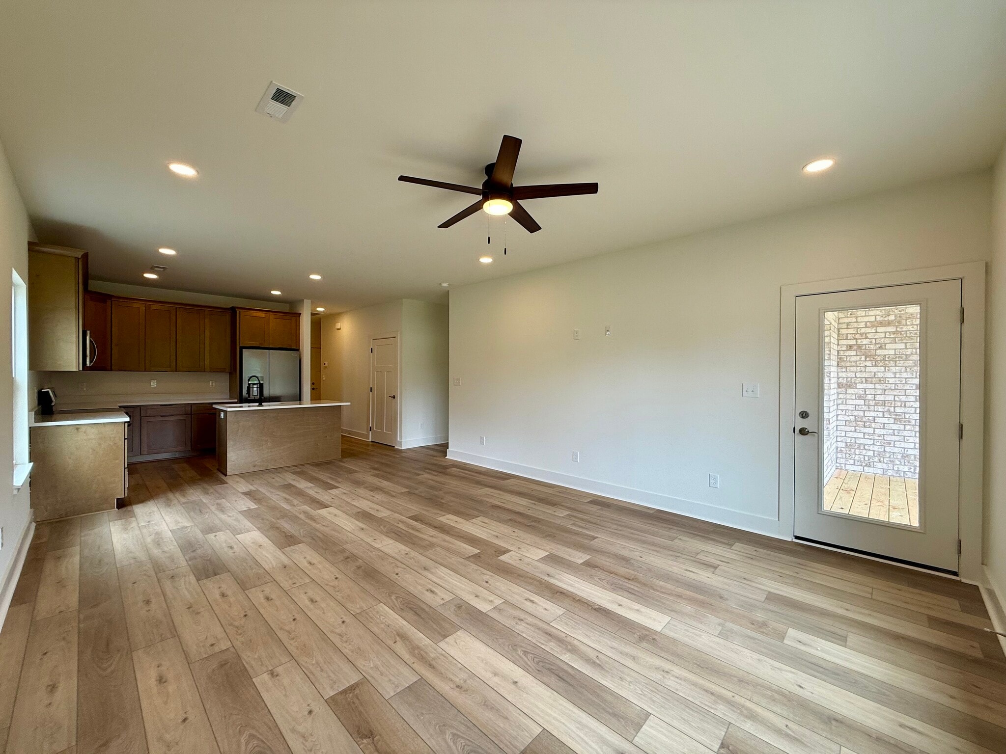 Building Photo - 7413 Westridge Dr