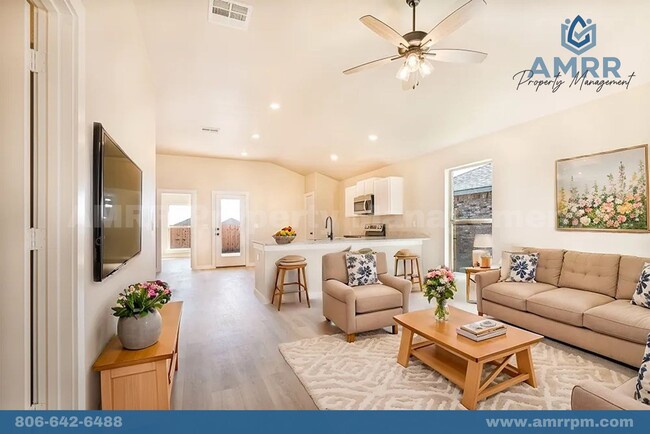 Building Photo - NEW 3 Bedroom In Bell Farms!