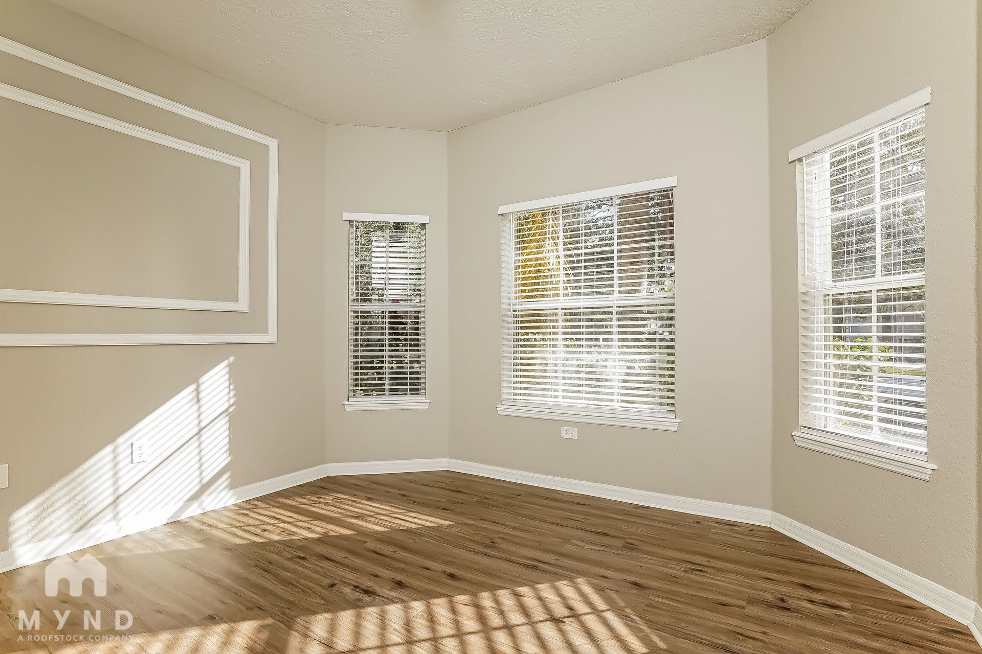 Building Photo - 2913 Bonita Cir