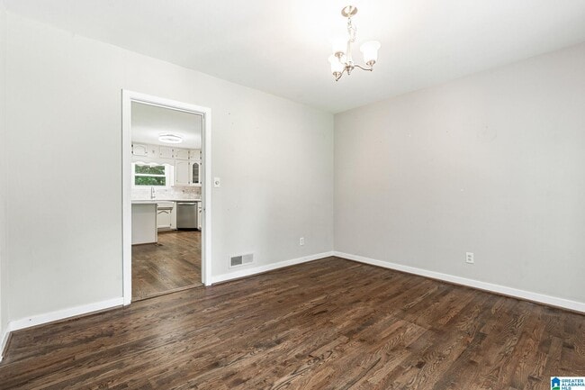 Building Photo - 531 Park Terrace