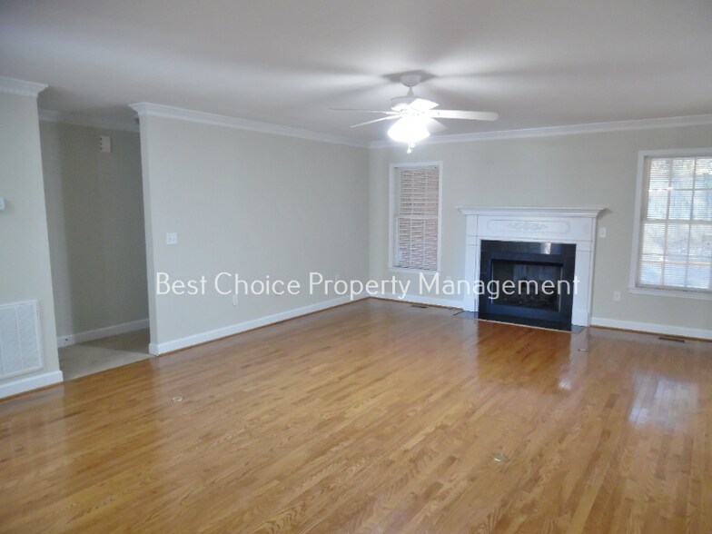 Building Photo - 2 Autumn Creek Way